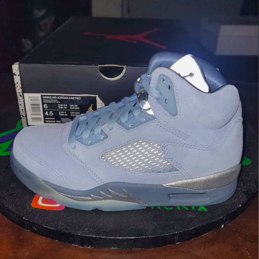 New Jordan 5 Authentic